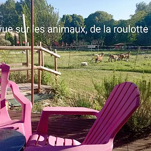 Hébergement de vacances De La Jardine, Velleron